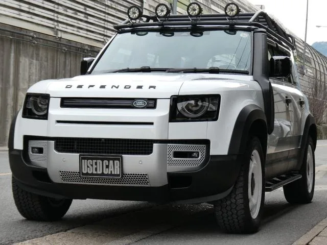 Land Rover Defender COUNTY EXTERIOR PACK CURATED FOR JAPAN 2024 — миниатюра 2