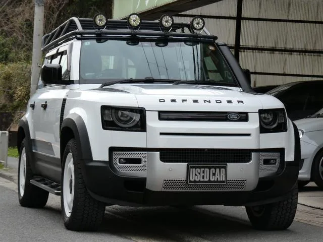 Land Rover Defender COUNTY EXTERIOR PACK CURATED FOR JAPAN 2024 — фото 1, купить с доставкой в Москву