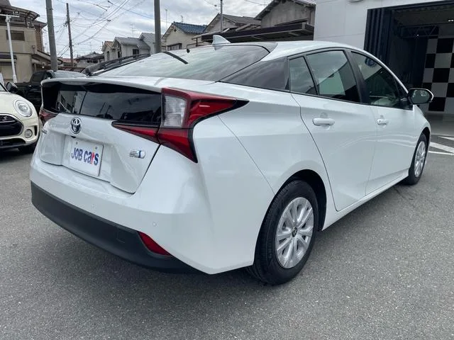 Toyota PRIUS S SAFETY PLUS II 2022 — миниатюра 3