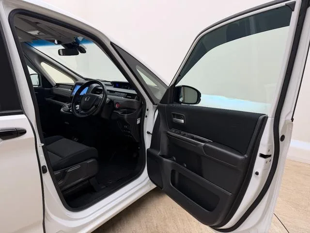 Honda FREED HYBRID HYBRID G BLACK STYLE 2023 — миниатюра 5