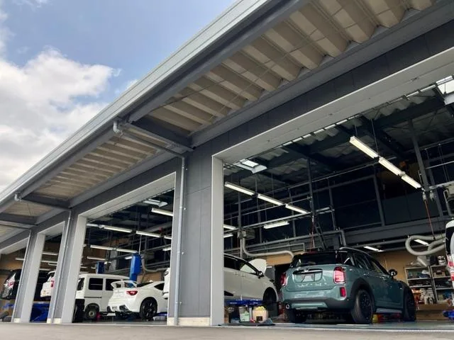Toyota Prius Z 2023 — миниатюра 4
