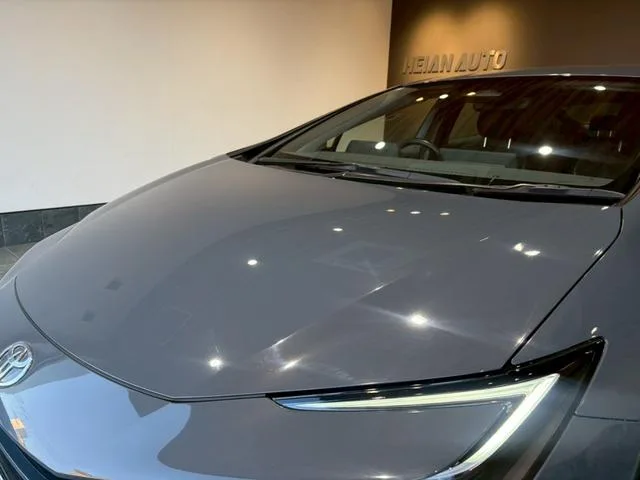 Toyota Prius Z 2023 — миниатюра 5