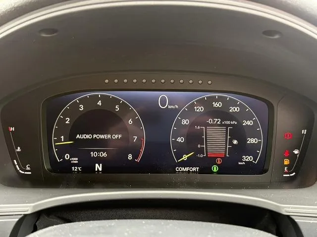 Honda CIVIC TYPE R RACING BLACK PACKAGE 2026 — миниатюра 4