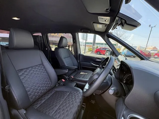 Toyota VOXY S-Z 2024 — миниатюра 3