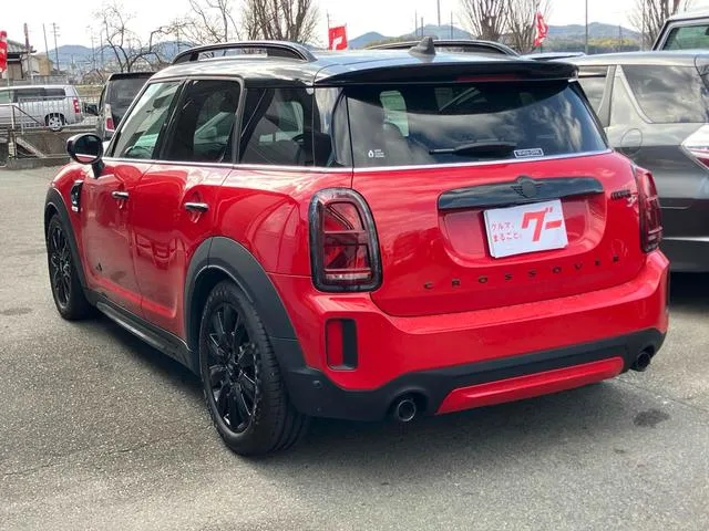 MINI MINI COOPER SD CROSSOVER ALL4 2022 — миниатюра 5