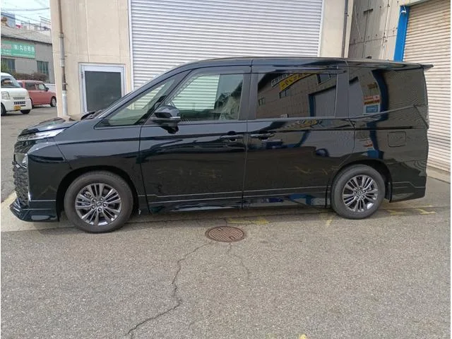 Toyota VOXY HYBRID S-G 2024 — миниатюра 2