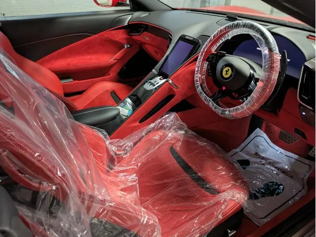 Ferrari ROMA SPIDER BASE GRADE 2026 — миниатюра 3