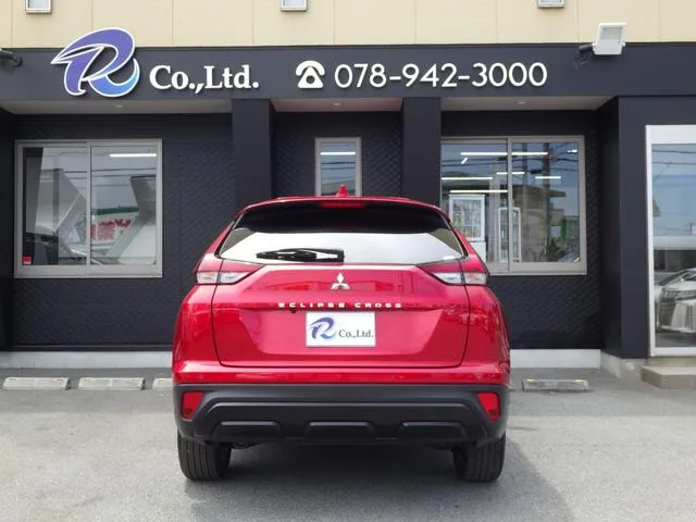 Mitsubishi Eclipsecross BLACK EDITION 2024 — миниатюра 3