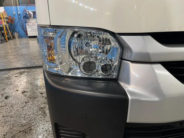 Toyota HIACE COMMUTER SUPER LONG GL TURBO 2024 — миниатюра 5