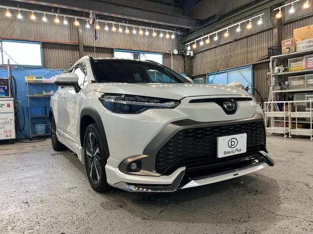 Toyota CorollaCross HYBRID Z 2024 — миниатюра 3