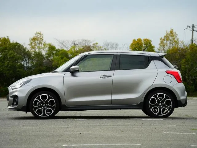 Suzuki SWIFT SPORT BASE GRADE 2023 — миниатюра 4