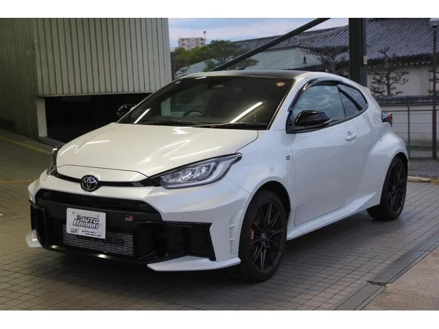 Toyota GR YARIS RZ HIGH PERFORMANCE 2025 — миниатюра 2