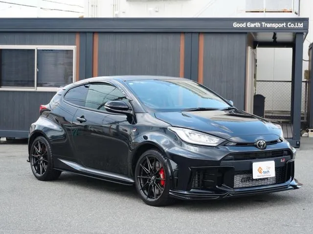 Toyota GR YARIS RZ HIGH PERFORMANCE 2025 — миниатюра 2