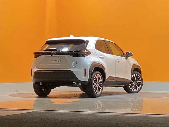 Toyota YARIS CROSS Z 2024 — миниатюра 3