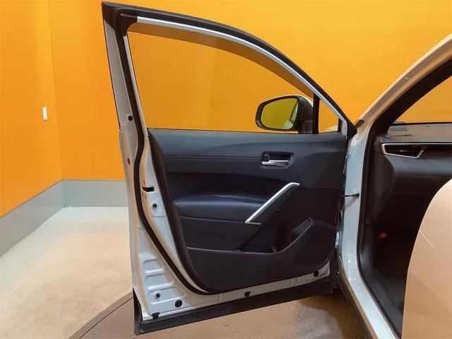 Toyota COROLLA CROSS HYBRID Z 2024 — миниатюра 4