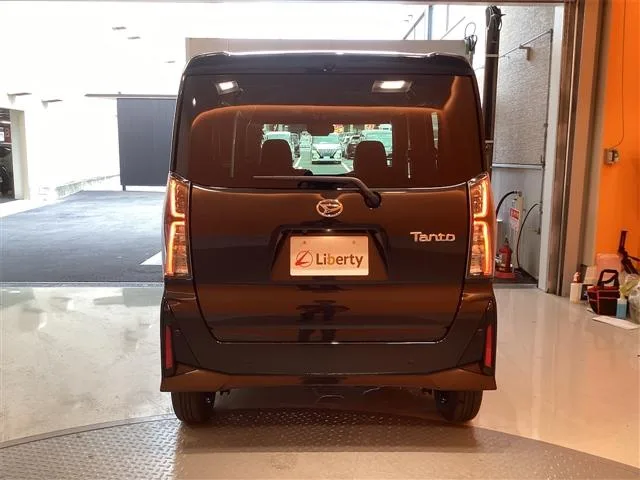 Daihatsu TANTO CUSTOM X 2025 — миниатюра 5