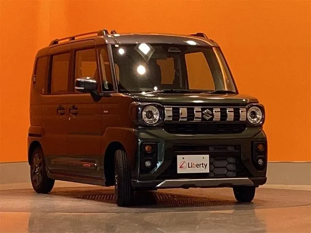 Suzuki SPACIA GEAR HYBRID XZ 2025 — миниатюра 5