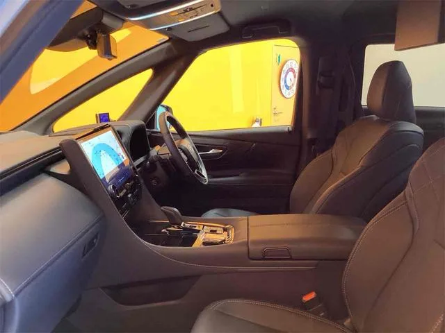 Toyota VELLFIRE Z PREMIER 2025 — миниатюра 5