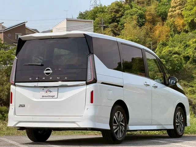 Nissan SERENA HIGHWAY STAR V V SELECTION 2024 — миниатюра 2