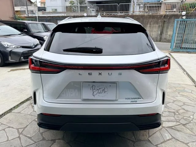 Lexus NX NX350H VERSION L 2023 — миниатюра 3