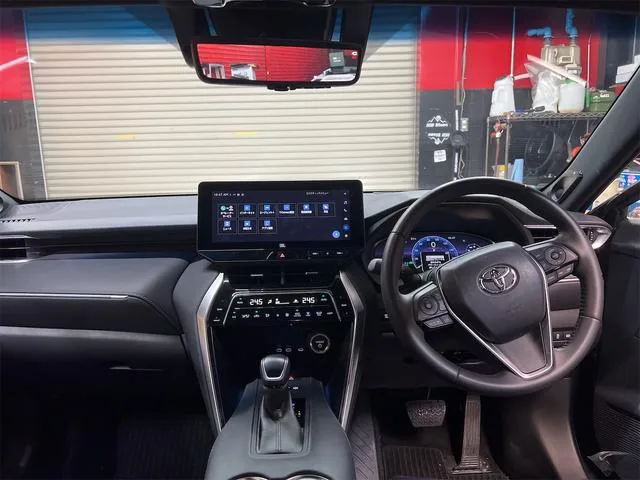 Toyota HARRIER HYBRID Z LEATHER PACKAGE 2023 — миниатюра 4