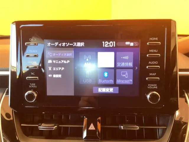 Toyota CorollaCross HYBRID Z 2022 — миниатюра 2