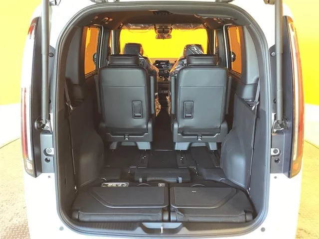 Honda STEPWAGON SPADA 2026 — миниатюра 4