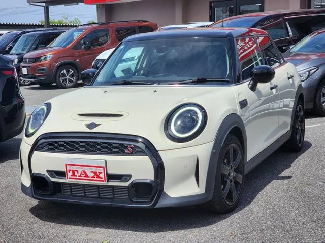 MINI MINI 2022 — фото 1, купить с доставкой в Москву