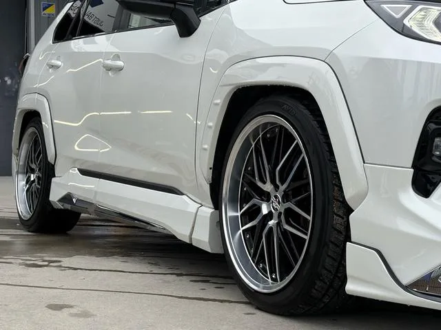 Toyota RAV4 X 2022 — миниатюра 4