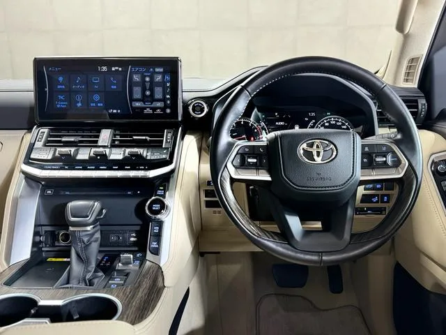 Toyota Land Cruiser ZX 2023 — миниатюра 4