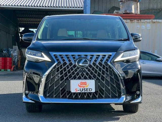 Toyota ALPHARD 3.5 EXECUTIVE LOUNGE S 2022 — миниатюра 4