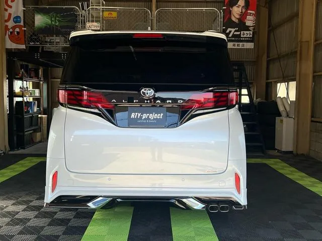 Toyota Alphard Z 2024 — миниатюра 3