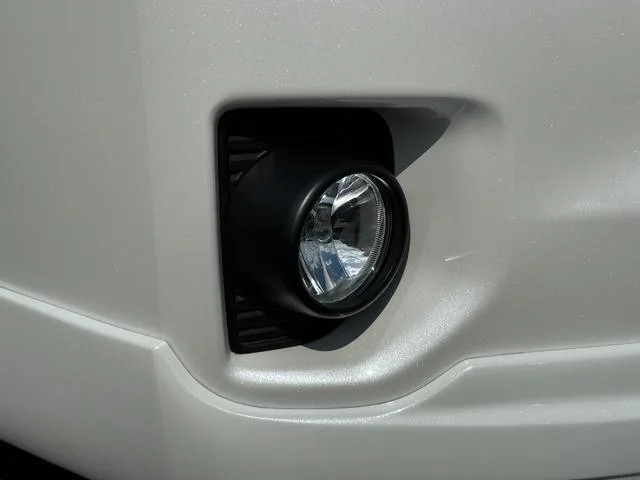 Toyota HIACE VAN 2024 — миниатюра 2