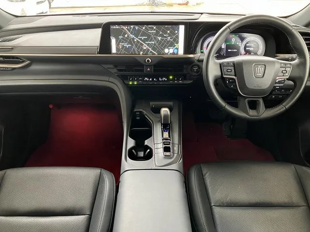 Toyota CROWN CROSSOVER G ADVANCED LEATHER PACKAGE 2023 — миниатюра 4
