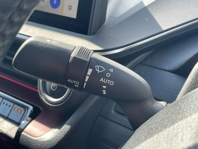 Toyota PRIUS Z 2023 — миниатюра 5