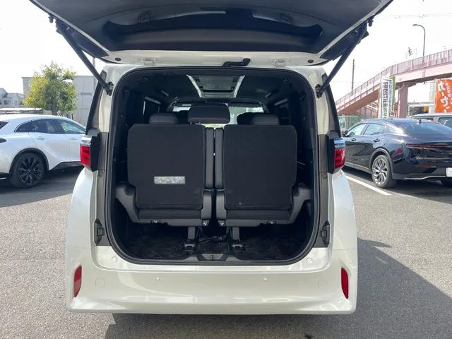 Toyota ALPHARD HYBRID Z 2025 — миниатюра 4