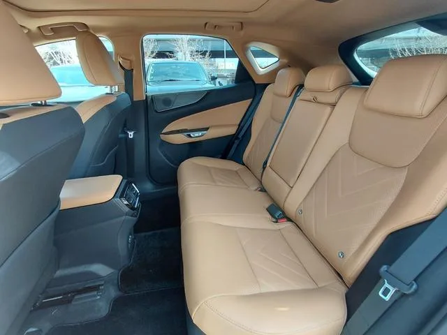 Lexus NX NX350H VERSION L 2023 — миниатюра 5