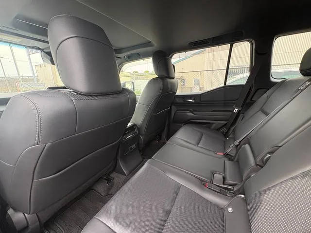Toyota LAND CRUISER 250 VX 2025 — миниатюра 3