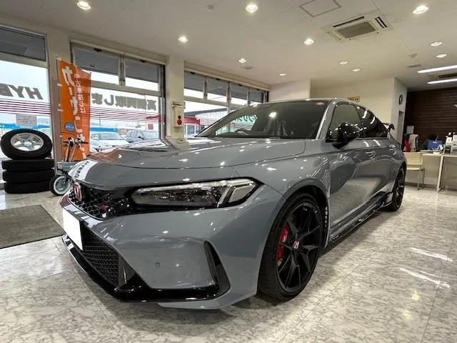 Honda CIVIC TYPE R RACING BLACK PACKAGE 2026 — миниатюра 3