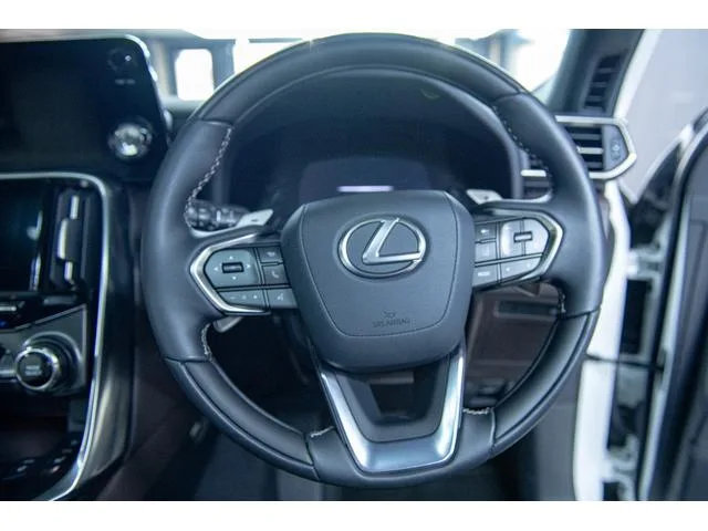 Lexus LX LX600 2023 — миниатюра 3