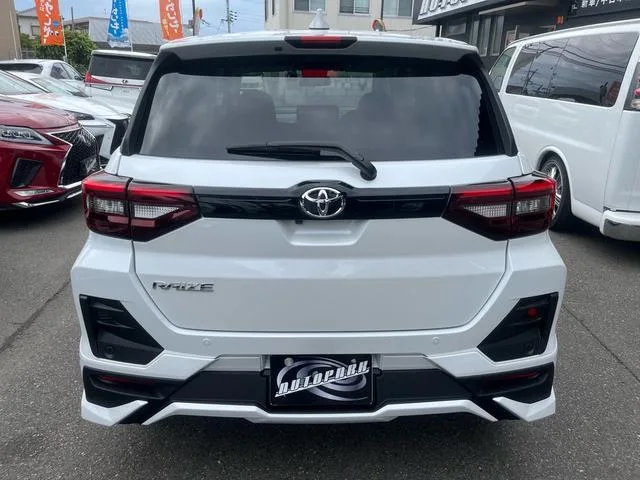 Toyota RAIZE Z 2025 — миниатюра 2