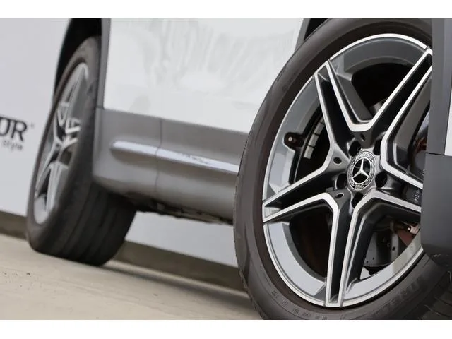 Mercedes-Benz GLB GLB200D 4MATIC AMG LINE PACKAGE 2023 — миниатюра 4