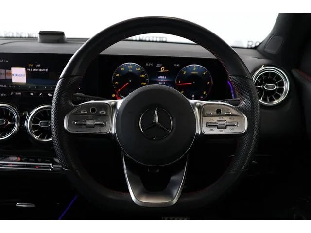Mercedes-Benz GLB GLB200D 4MATIC AMG LINE PACKAGE 2023 — миниатюра 5