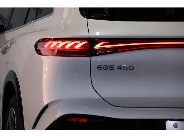 Mercedes-Benz EQS SUV EQS450 4MATIC SUV AMG LINE PACKAGE 2023 — миниатюра 3