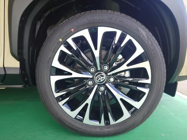 Toyota YARIS CROSS Z 2025 — миниатюра 3