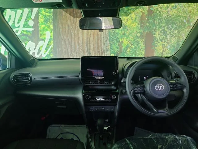 Toyota YARIS CROSS Z 2025 — миниатюра 5