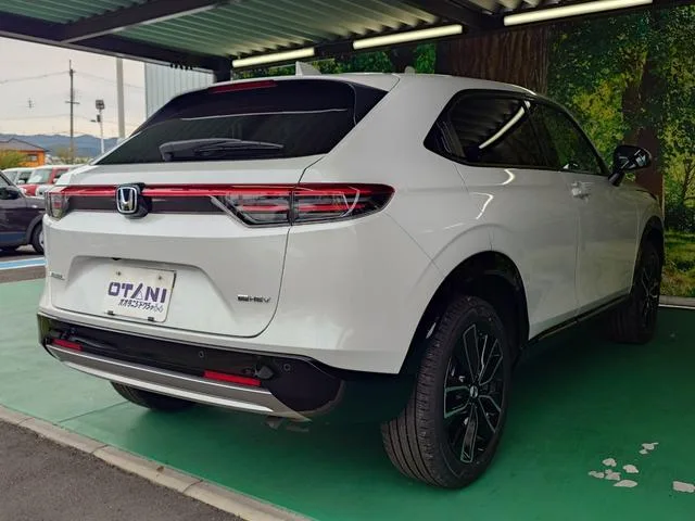 Honda VEZEL E:HEV Z 2025 — миниатюра 5