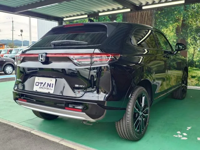 Honda VEZEL E:HEV Z 2025 — миниатюра 5