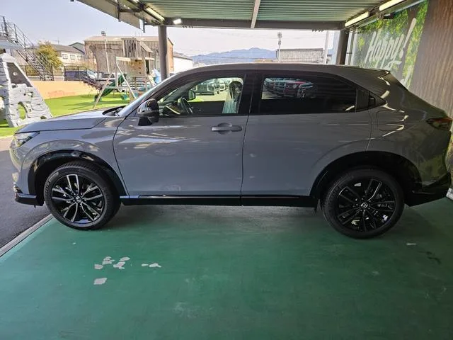 Honda VEZEL E:HEV RS 2026 — миниатюра 4
