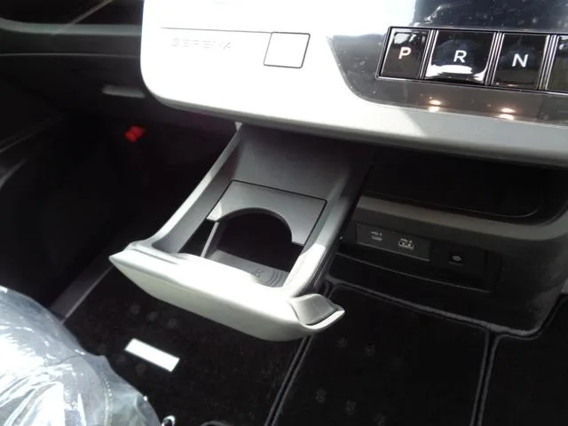 Nissan SERENA HIGHWAY STAR V 2023 — миниатюра 4